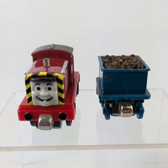 Thomas Train Lot Salty Tank Engine Ferdinand Tender Sodor Aquarium Eels Milk - Picture 3 of 16